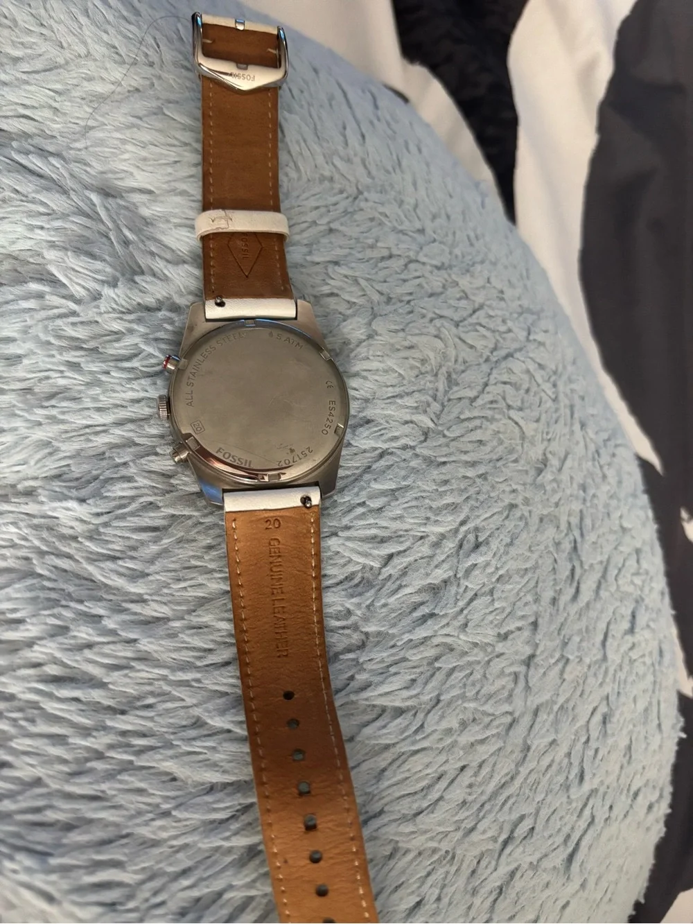Gorgeous Fossil White & Rose Gold Chronograph Wristwatch Mint